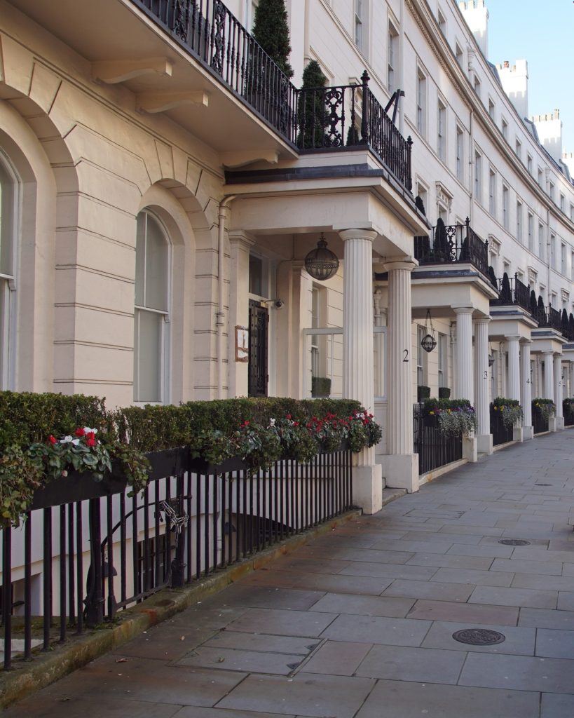 about us service portico vertical
